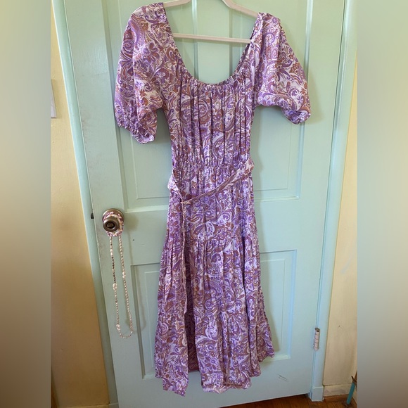 Lusana pink purple paisley dress with elastic waist and belt. - Picture 2 of 2